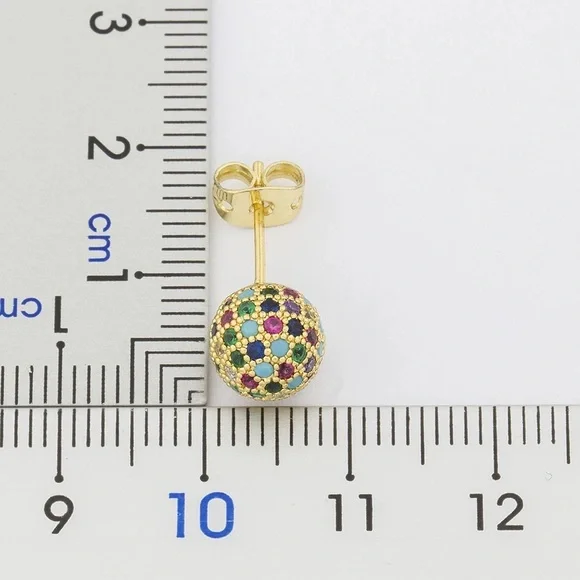 Ball shape earrings - Picture 2 of 3